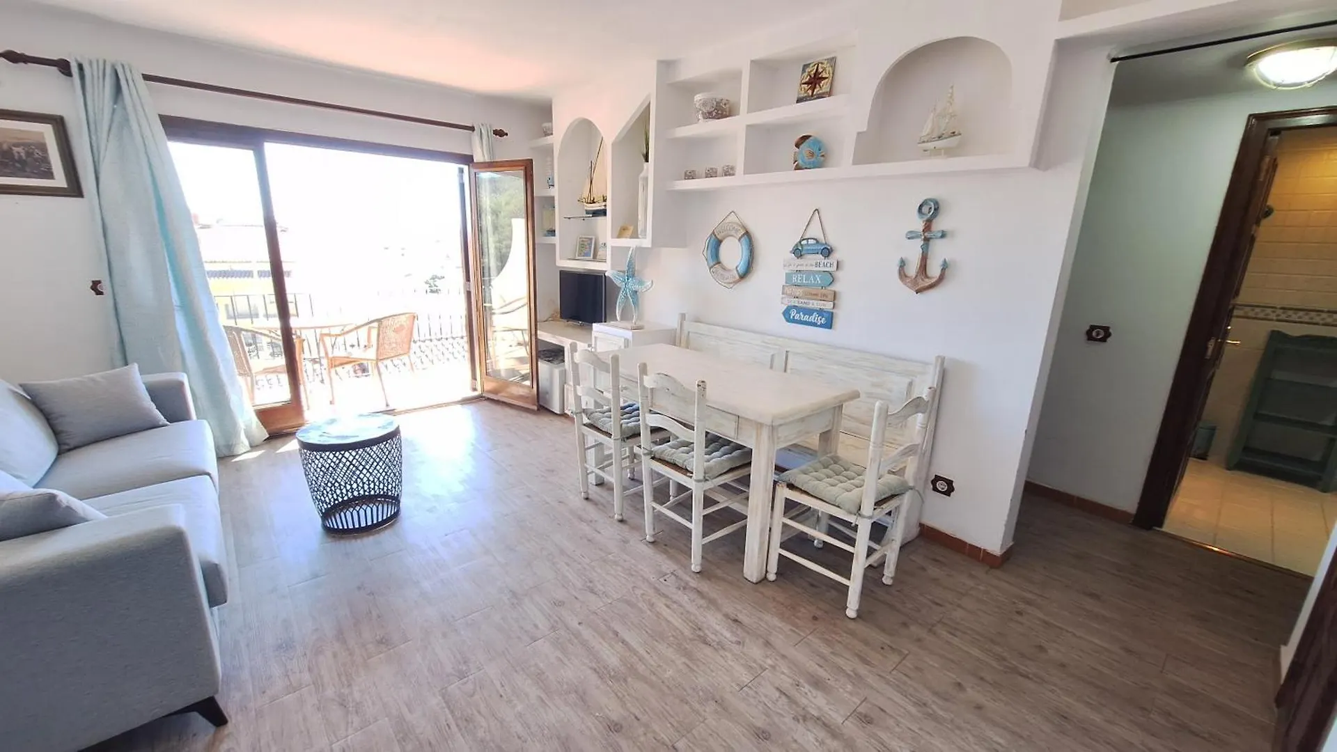 La Font Lovely Apartment Lestartit 400 Meter From The Beach L'Estartit 0*,  Spanyolország
