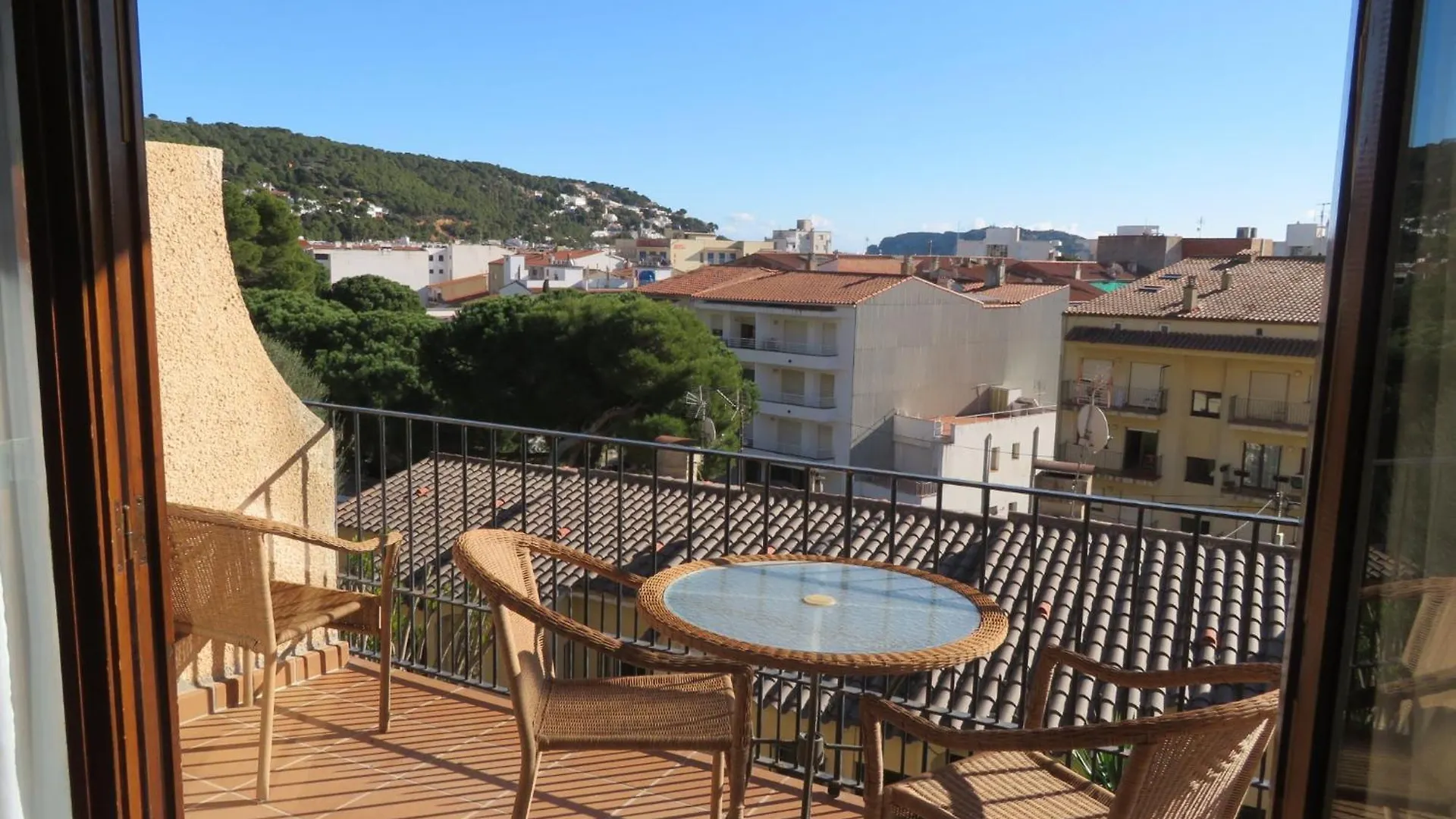 La Font Lovely Apartment Lestartit 400 Meter From The Beach L'Estartit