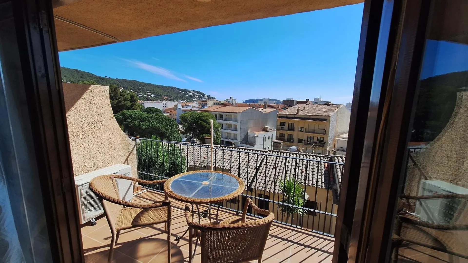 La Font Lovely Apartment Lestartit 400 Meter From The Beach L'Estartit